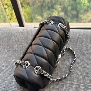 Coach tabby shoulder bag 20 with quilting black